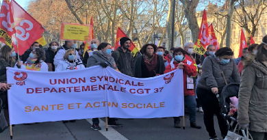 manifestation 11 janvier 2022 à Tours USD CGT 37