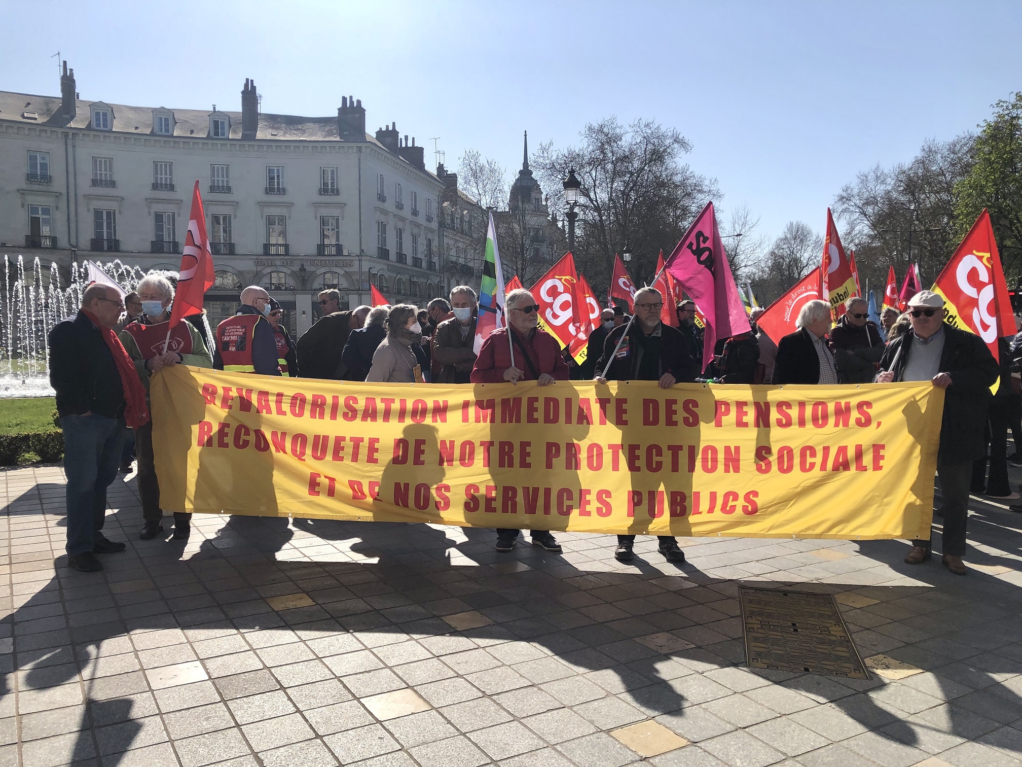 action des retraités du 24 mars 2022 USR CGT 37